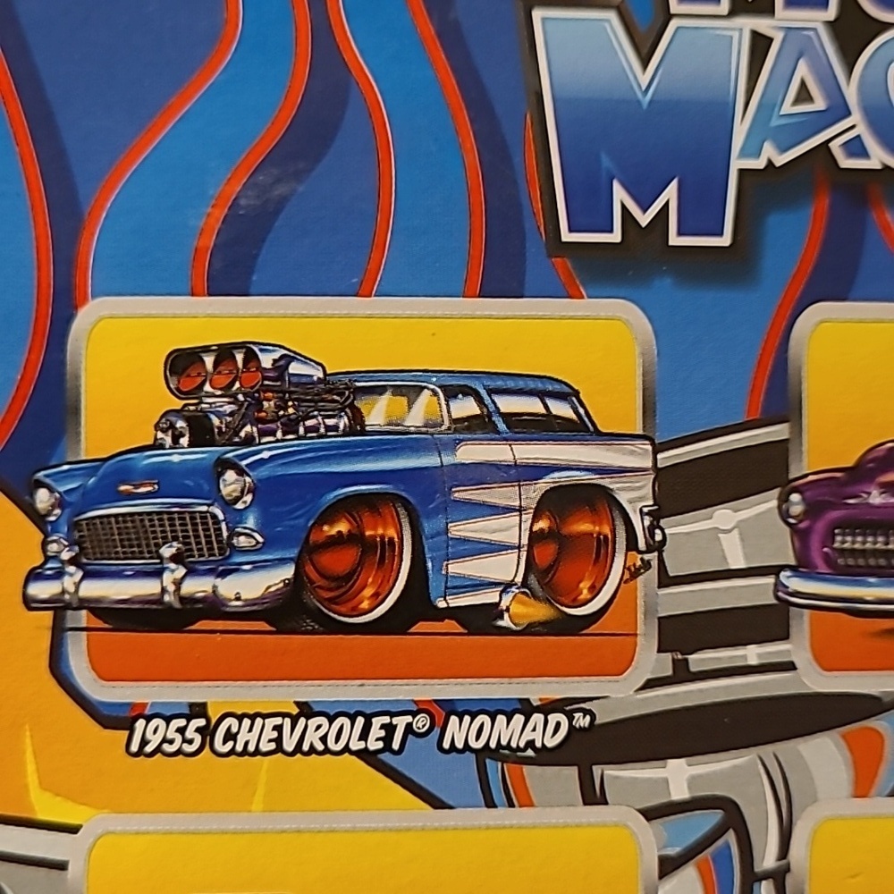 MUSCLE MACHINED 1/64 SCALE Blue 1955 Chevrolet Nomad Toy Car - Picture 8 of 10